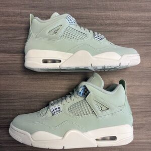 Jordan 4 'Seafoam' Sail Women's Sneakers Size 10.5 women 9 men NEW with BOX 🔥